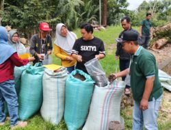 Amanat Research Institute Adakan Pelatihan Pembuatan Pupuk Dari Sekam Bakar