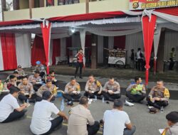 Penuh Kehangatan di Halaman Mapolres Lubuk Linggau, Usai Apel Siaga Pengamanan Malam Pergantian Tahun