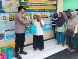 Ratusan Sembako Dibagikan Dalam Rangka Bakti Sosial  Memperingati HUT Bhayangkara ke-80