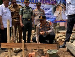 Polres Musi Rawas dan Pemkab Mura Bedah 2 Unit Rumah di Srimulyo dan Sitiharjo