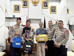 Kapolres Musi Rawas di Hari Bhayangkara ke-80, Korban Lakalantas Terima Bantuan Tongkat dan Sembako