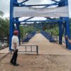 Proyek Jembatan Gantung Rp.10 M Batu Pepe, Aktifis Pertanyakan Dugaan Pendampingan APH menjadi kekuatan Dinas terkait merasa kebal hukum.