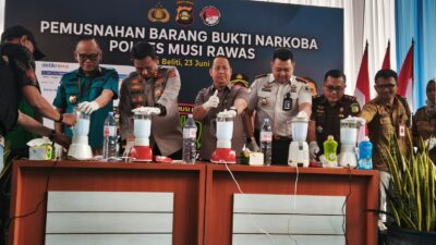 Stakeholders Musi Rawas Hadiri Pemusnahan 2 kg Sabu, Hasil Tangkapan Tim Elang Musi.